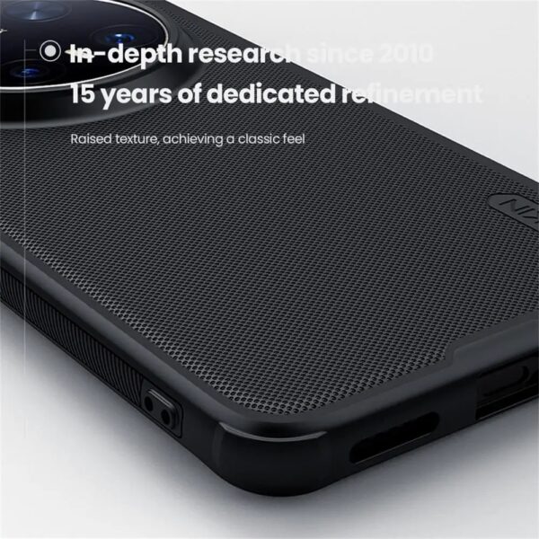 Чехол Nillkin Super Frosted Shield Pro для Huawei Mate 70, Mate 70 Pro, Mate 70 Pro Plus — изображение 3