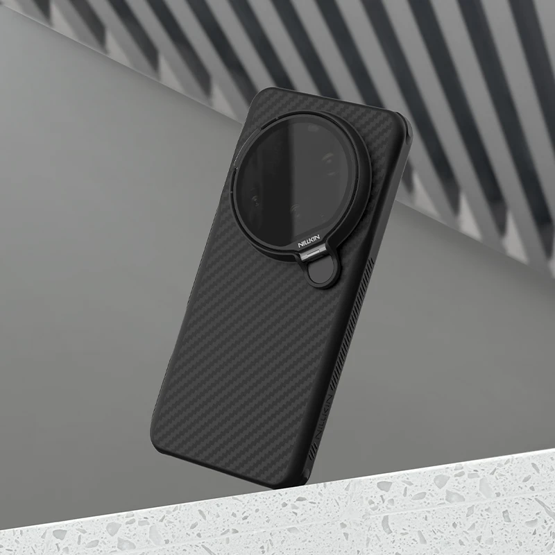 Чехол Nillkin Carboprop Case для Xiaomi 15 Ultra (MagSafe) Чехол Nillkin Carboprop Case для Xiaomi 15 Ultra (MagSafe)