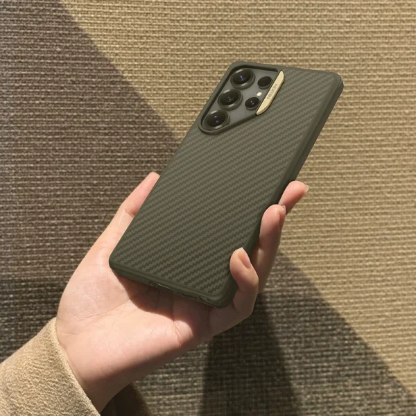 Чехол Nillkin Synthetic Fiber Magnetic для Samsung Galaxy S25 Ultra — изображение 5