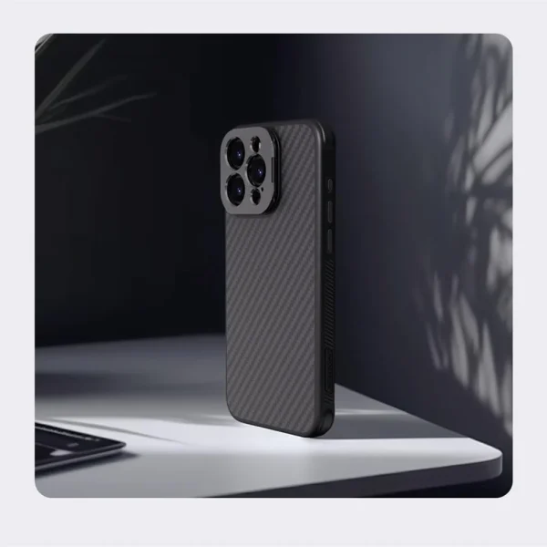 Чехол Nillkin CarboProp для iPhone 15 Pro, iPhone 15 Pro Max — изображение 6