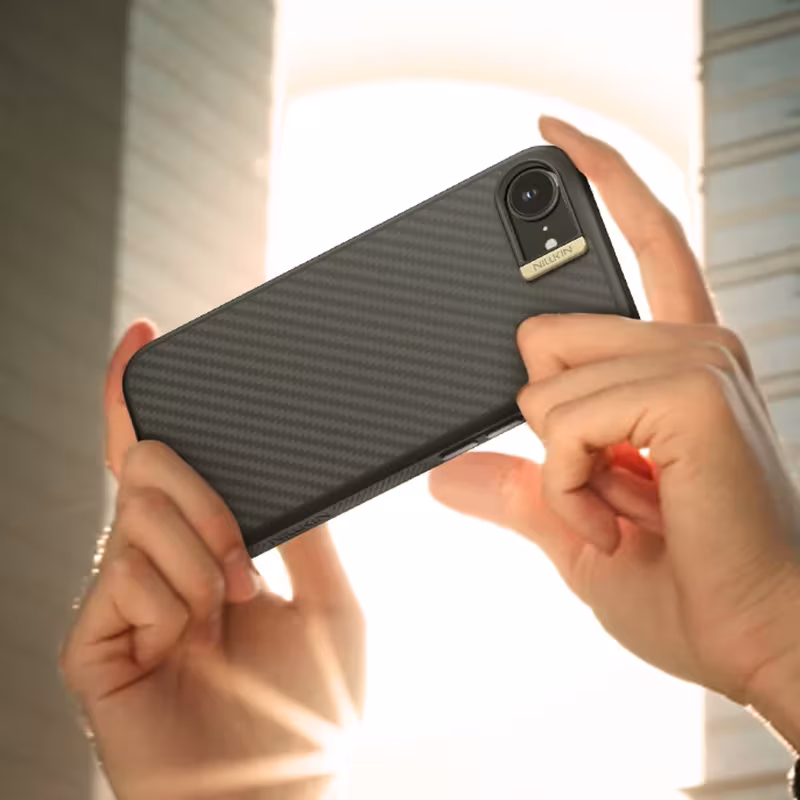 Чехол Nillkin Synthetic Fiber Pro Magnetic для iPhone 17e, iPhone 16e (MagSafe) Чехол Nillkin Synthetic Fiber Pro Magnetic для iPhone 17e, iPhone 16e (MagSafe) — изображение 5